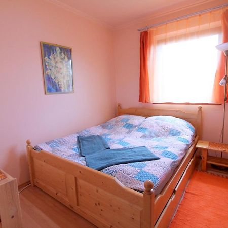 Velence Lake Apartman Gárdony Exteriör bild